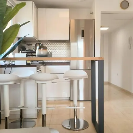 Ideal Getaway At Playa Carvajal, With Pool Apartment